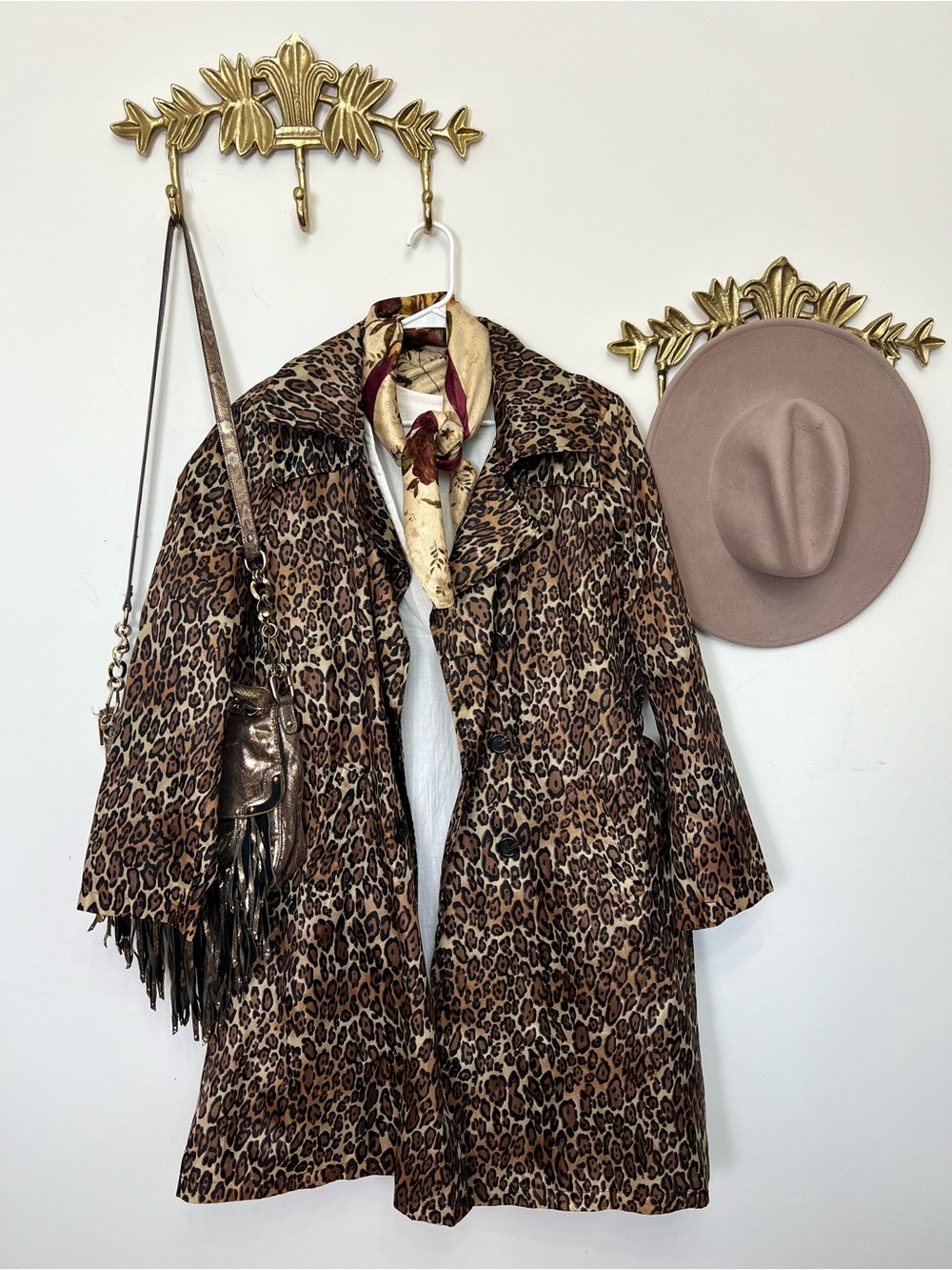 🍂🍁Animal print rain trench coat Xl ptp 24.5” l 41”